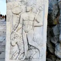 土耳其🇹🇷以弗所｜艾菲索斯古城，具特色的大理石鋪面道路