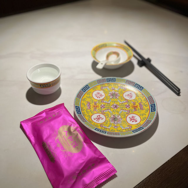 上海靜安區｜懷舊風嘅大閘蟹菜色專門店