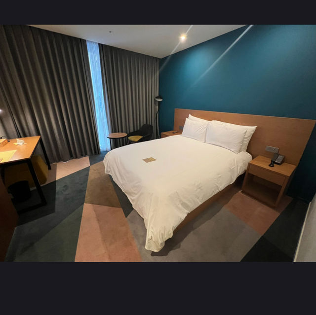 韓國明洞 9號地鐵出口的 L7 Hotel