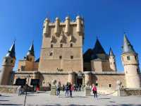 【西班牙】白雪公主城堡 = 塞哥維亞城堡???