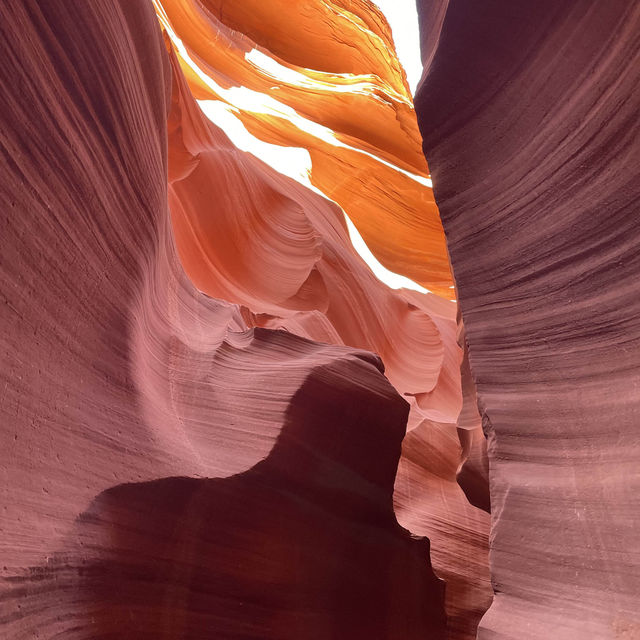 Lower Antelope Canyon