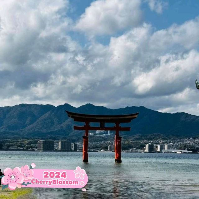 🌼 The Itsukushima Shrine of Japan