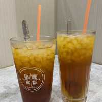 北角四寶食堂 養生燉湯套餐$88起，加購前菜+飲品$28。食到飽飽兩人$250左右