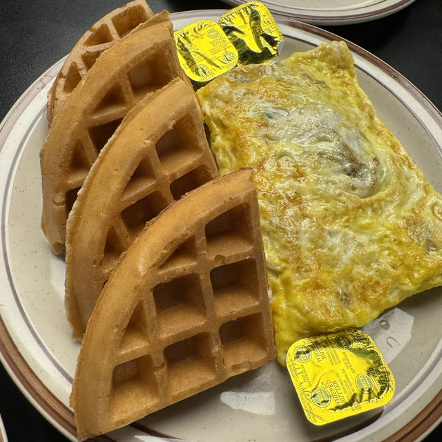 센추리 호텔 맛집 Shirley's Coffee Shop
