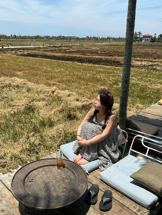 제대로 된 논 뷰 감성 카페 in Hoian