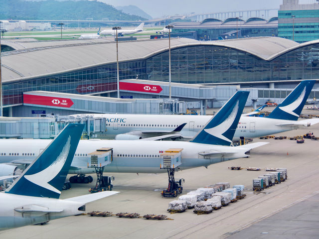 【香港】飛行機ビューに最適な空港内ブリッジ🌉