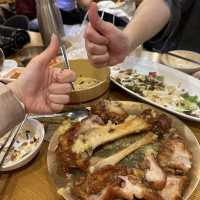 明洞豬腳小姐🐽份量和味道一樣取勝！