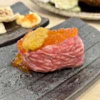 【大阪・東梅田】肉料理も魚料理も楽しめるネオ酒場「肉ト魚 大衆酒場 ひとめぼれ 梅田本店」