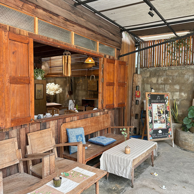 PAPACRAFT CAFE