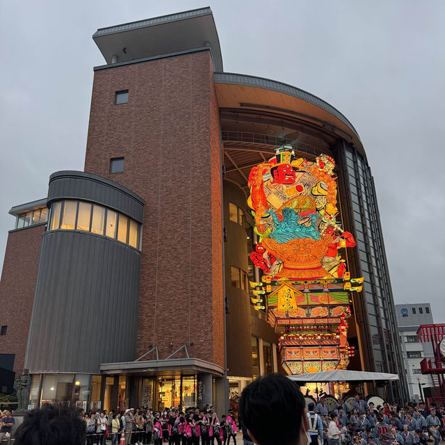【青森】圧巻！高さ23mの立佞武多