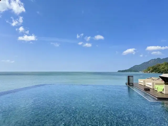 馬來西亞🇲🇾蘭卡威The Ritz-Carlton 無邊際泳池 
