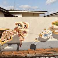 "Kelapa Sawit Wall Art in Kulai: A Vibrant Showcase of Local Culture and Industry"