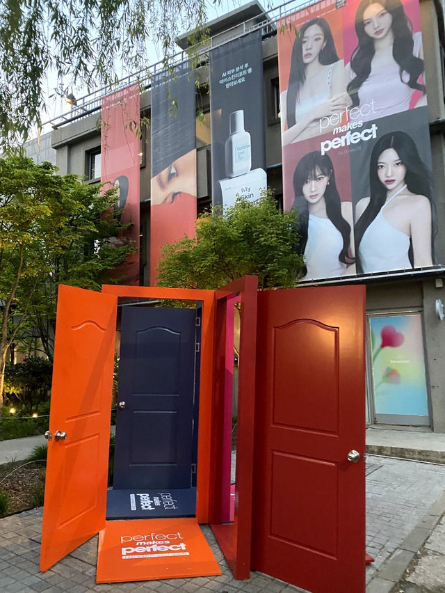【1800点以上のコスメが試せて買えちゃう🛍️AMORE聖水✨】