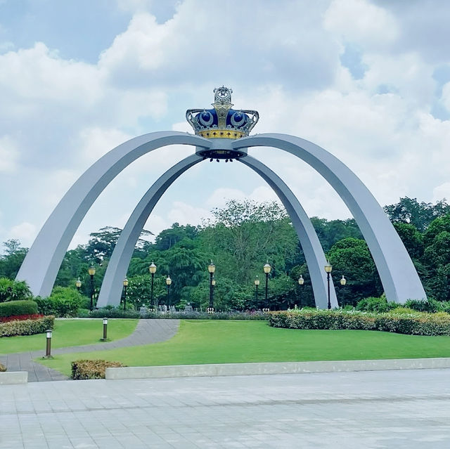Bukit Serene Palace Istana Bukit Serene
