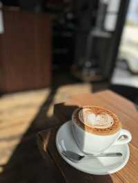 【北九州カフェ】小さな落ち着いた雰囲気のコーヒースタンド☕️
