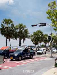 เดินเล่นริมชายหาดพัทยาในยามเช้า