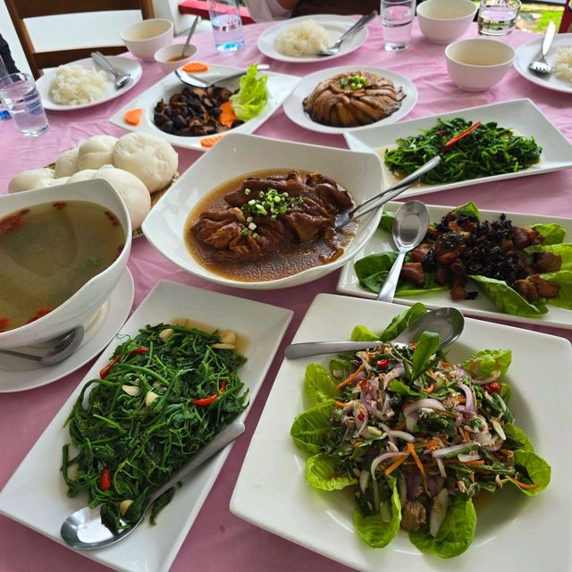 ไร่ชาวังพุดตาล ดอยแม่สลอง จ.เชียงราย