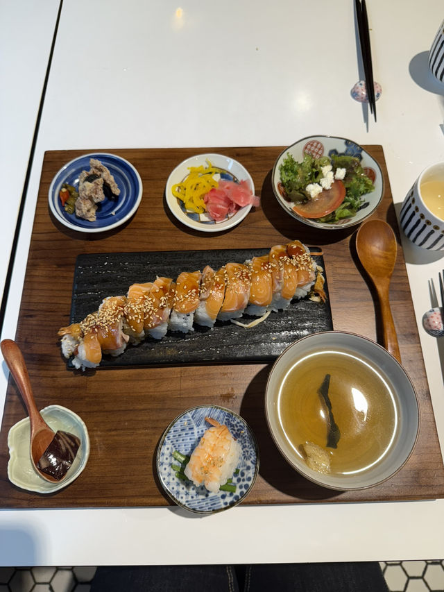 부모님도 인정하신 맛집 ‘동경산책’ 샤로수길점