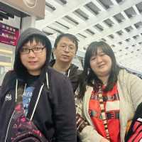 Vacation Moment Bonding with My Family and Friends 