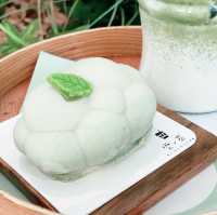 雲ノ茶 KUMONOCHA CAFE☁️雲朵形狀幕斯蛋糕好吸睛