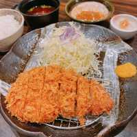 《熊本day1》：從勝烈亭豬排到黑蒜拉麵，純正日式美味探索