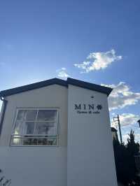 คาเฟ่ซูวอน min flower and cafe