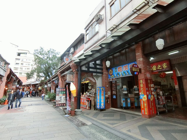 探訪深坑街商圈·豆腐之鄉 🍽️🏞️