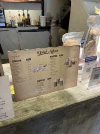 ☕️ คาเฟ่น่ารักที่พนมเปญ Cafe Keo Pok Trasak Paem 