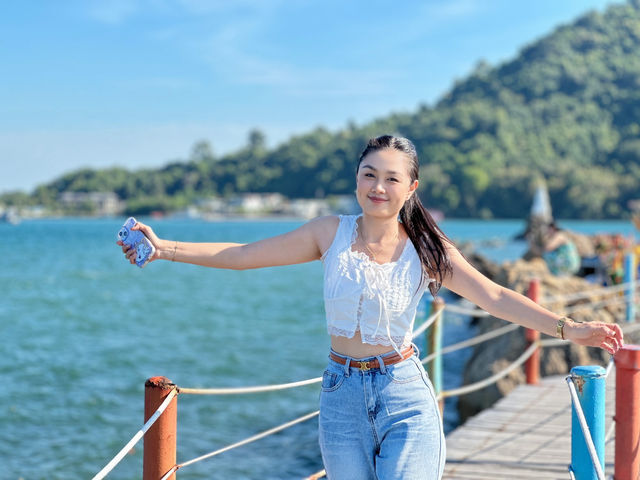 เจดีย์กลางน้ำ💦