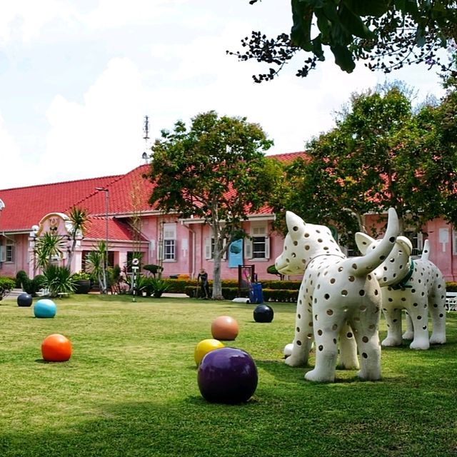 泰國叻丕_พิพิธภัณฑ์สถานแห่งชาติราชบุรี叻丕國家博物館_粉紅精緻博物館