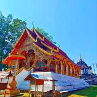 สร้างเมื่อ พ.ศ. 1606 วัดพระยืน เมืองลำพูน
