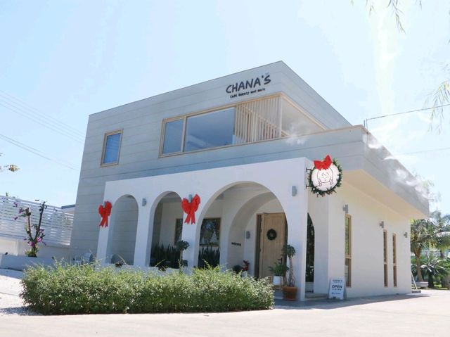 Chana's cafe