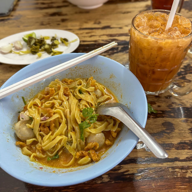 ลำแต้ๆ ข้าวซอยเจียงใหม่ MICHELIN star ⭐️ 