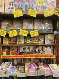 【渋谷】VILLAGE VANGUARD - あらゆるキャラクターが揃う！あれもこれも欲しくなっちゃいます！！-