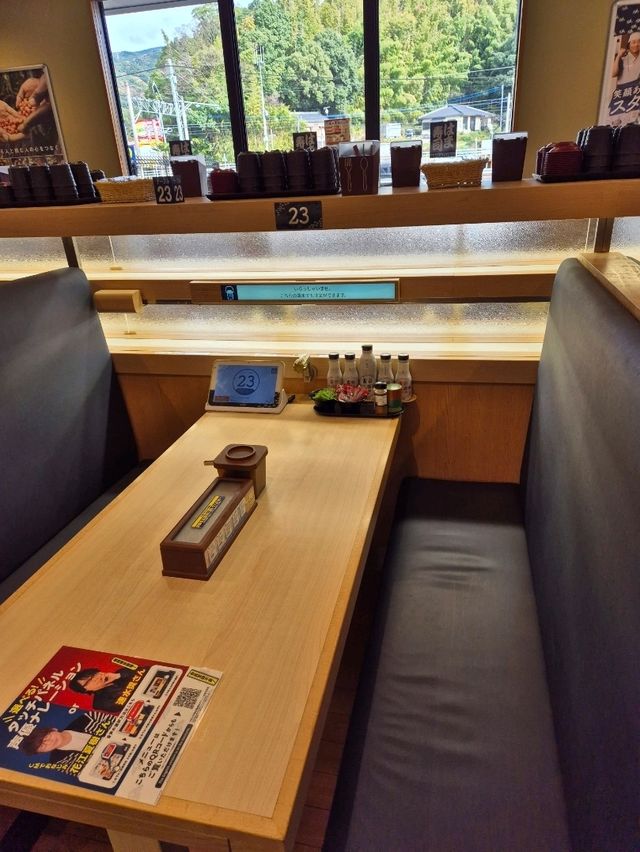 Great Sushi At Hamazushi 🍣
