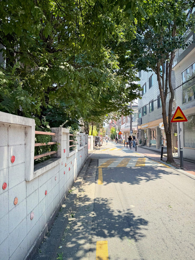 【韓国】ソウルの森カフェ通りを散策🚶