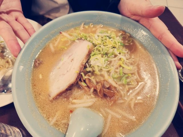 巴黎平價美味：Higuma拉麵店食記