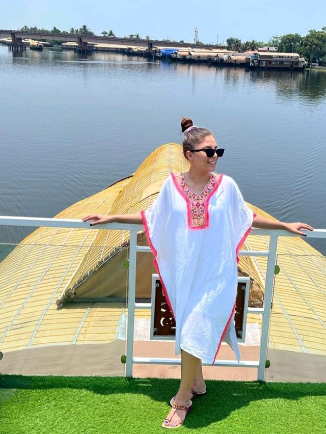 🌿 Enjoy Weekend in Alleppey – Beyond the Backwaters! 🚤🌴