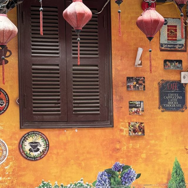 🚂 Hanoi Train Street 🚂💨