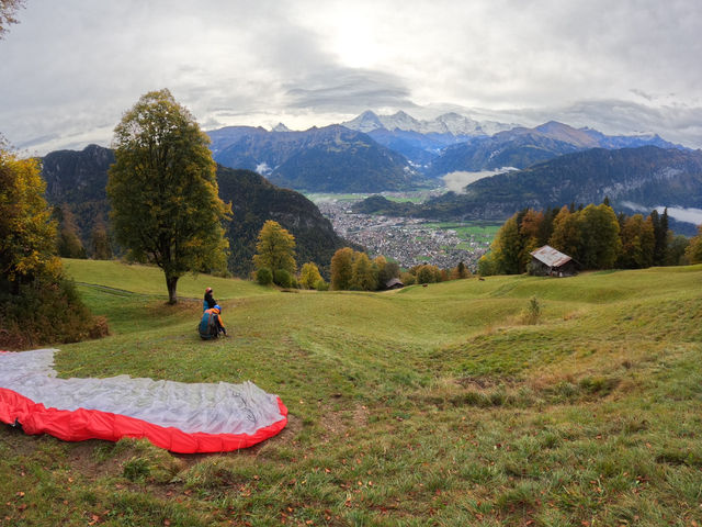 Soaring Above Interlaken: The Ultimate Paragliding Experience