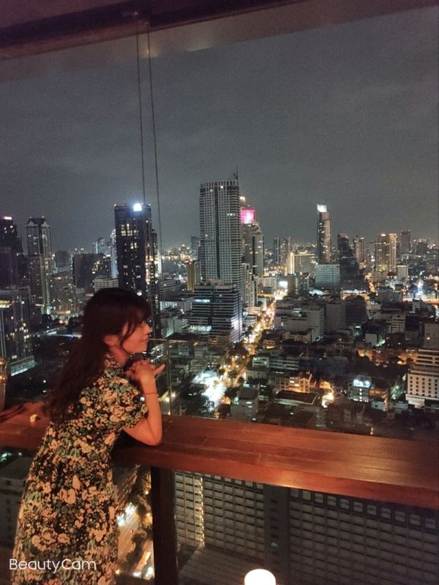 【バンコク】Scarlett Wine Bar & Restaurant