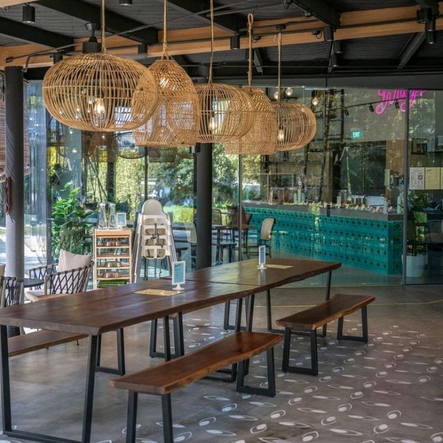 Mylo's Singapore