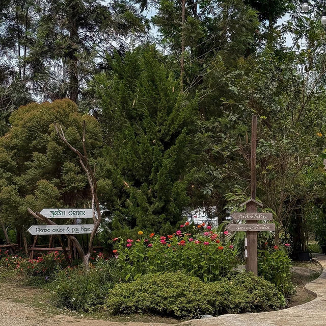 Phuean Suan Farm • Tap Ma, Rayong
