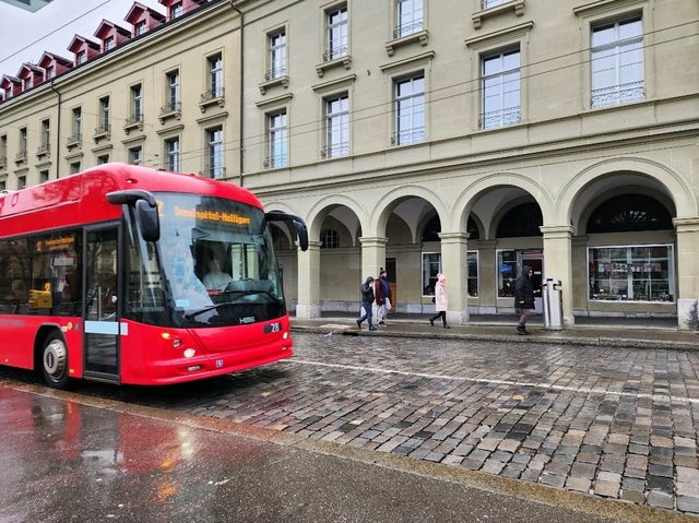 ベルン：スイスの歴史と美しい自然が融合する街