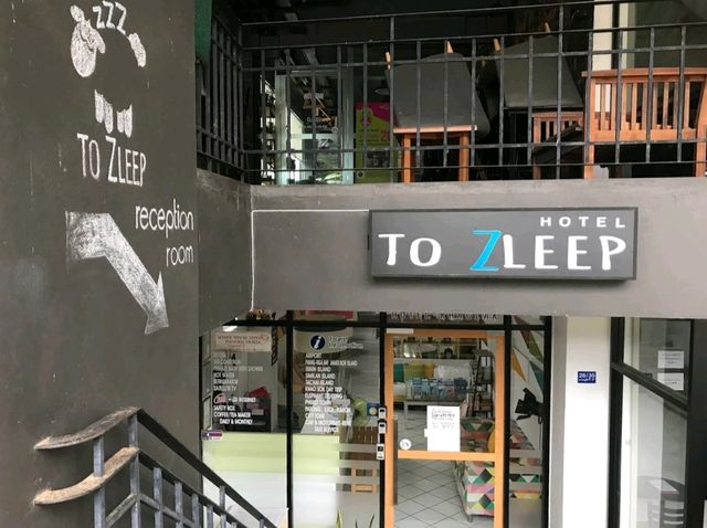 To Zleep Hotel Khaolak ที่พักราคาหลักร้อย เขาหลัก
