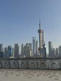 Shanghai: Where modernity Meets Adventure! ✨🏙️