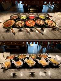 萬麗酒店「燃」自助晚餐-居高臨下，日落美景，任食海鮮