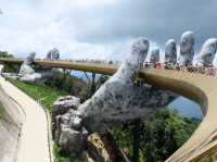 GOLDEN BRIDGE : สะพานมือยักษ์ บานาฮิลล์