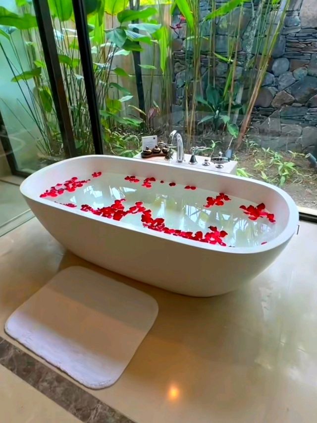 Escape to Elegance: The Danna Langkawi Is Every Couple’s Dream Retreat