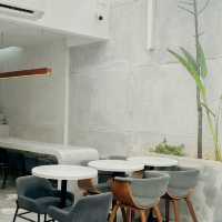 Rustic Bliss at Hulu Coffee